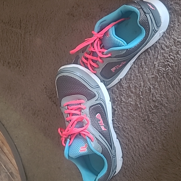 Fila soers womens running sneakers. - Picture 6 of 7